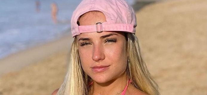 De biquíni fininho, ex-BBB Gabi Martins exibe corpo poderoso nas redes: “Real não deve ser”