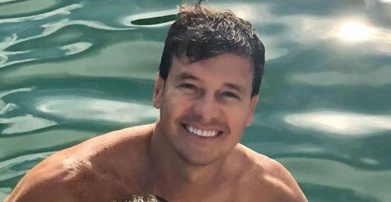 Rodrigo Faro curte momento especial ao lado das herdeiras e se declara: “Meu legado”