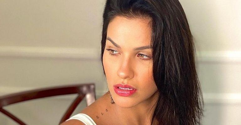 Puro luxo! Andressa Suita exibe acessório grifado de mais de R$ 3 mil: “Perfeição”