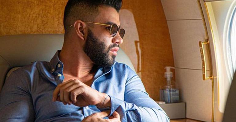 Tem até cama! Gusttavo Lima exibe os filhos se divertindo em seu jatinho milionário: “Coisa mais linda”