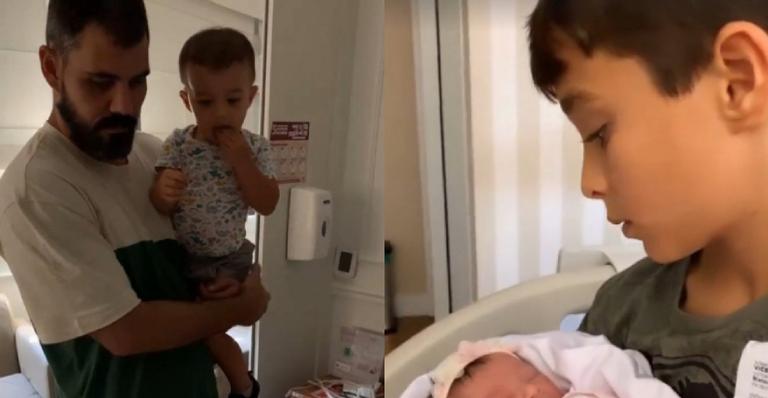 Juliano Cazarré leva os filhos para conhecerem a irmã, Maria Madalena, na maternidade