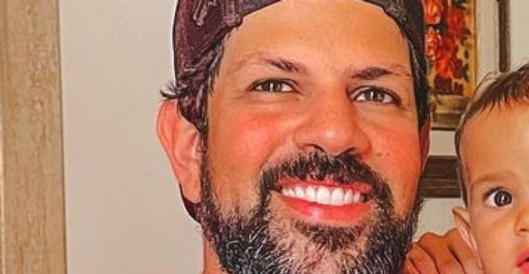 Sorocaba e Biah Rodrigues celebram oito meses do pequeno Theo: “Amor sem limites”