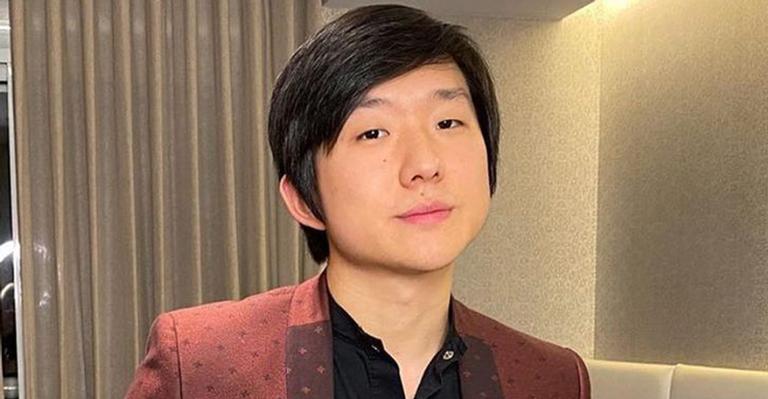 BBB21: Pyong Lee dá spoilers do elenco de famosos e revela: “Conheço quatro participantes”