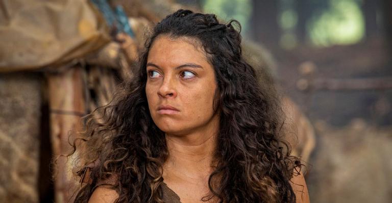 Ana Terra exalta empoderamento de Renah, sua personagem em ‘Gênesis’, e revela semelhanças: “Forte e determinada”