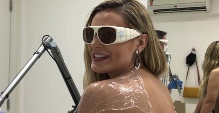 Radicalizou! Andressa Urach toma decisão definitiva e remove tatuagens do corpo: “Não vejo pecado”