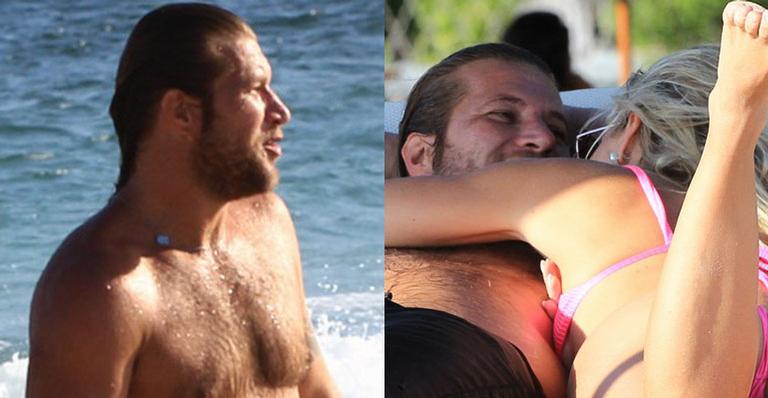 Lembra dele? Ex-BBB Diego Alemão é flagrado trocando carícias com a namorada em praia no Rio