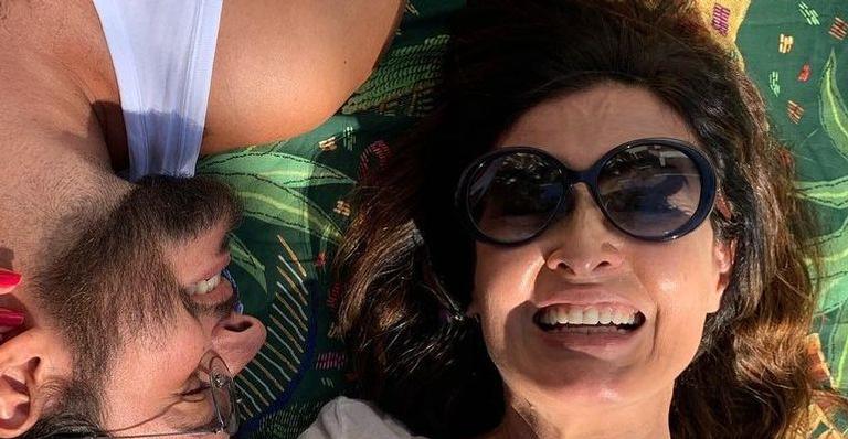 Feliz da vida, Fátima Bernardes troca sorrisos e olhares com Túlio Gadelha e faz declaração de amor: “Momentos felizes”