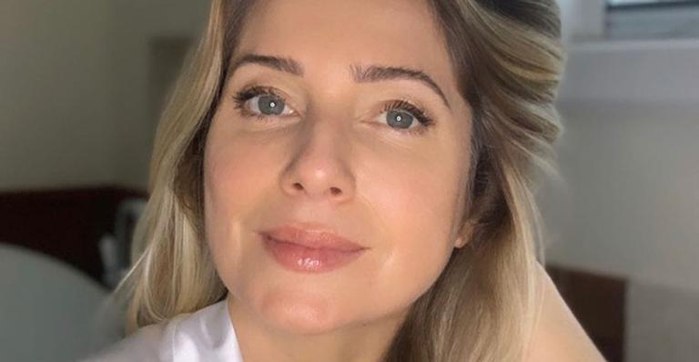 Letícia Spiller registra irmã sendo vacinada contra Covid-19 e comemora: “Uma das primeiras”