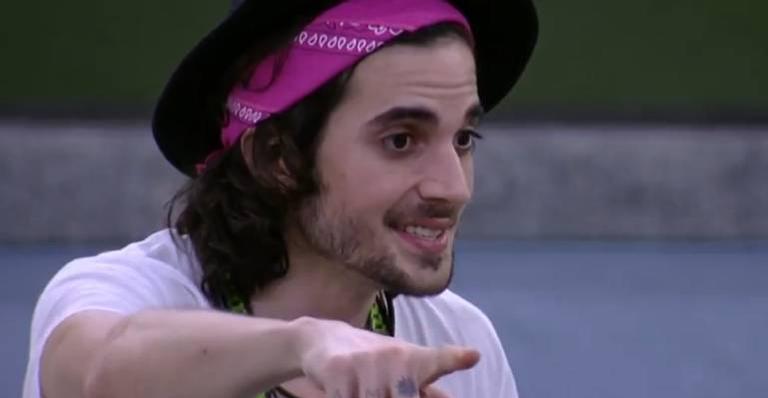 BBB21: Fiuk revela reação inesperada de Fábio Jr. ao descobrir convite para o reality: “Nem f******”