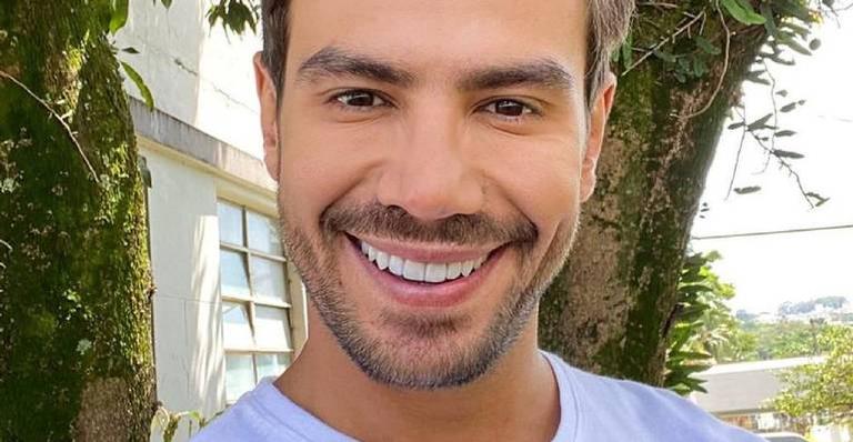 Agora é oficial! Mariano apresenta Jakelyne Oliveira aos pais e se derrete: “Feliz demais com tudo isso”