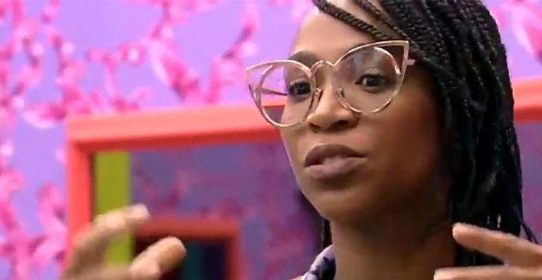 BBB21: Assessoria de Karol Conká se manifesta após polêmica de xenofobia: ”Jamais seria”