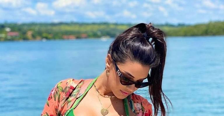 Ex-BBB Ivy Moraes exagera nos retoques digitais e é desmascarada por internautas: “Photoshop gritando”