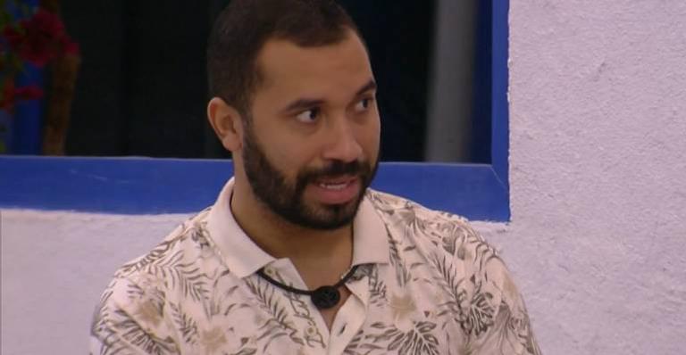 BBB21: Gilberto define Pocah como planta e detona sister após Jogo da Discórdia: “Dorme o dia inteiro”