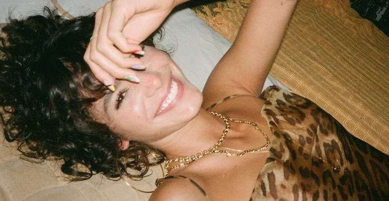 Bruna Marquezine abre álbum de fotos com os filhos de Giovanna Ewbank e Gagliasso e emociona: ”Amor”