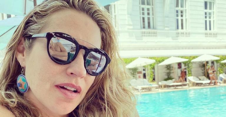 Aproveitando dia de sol, Luana Piovani abusa da sensualidade e deixa fãs eufóricos: ”Perfeita”