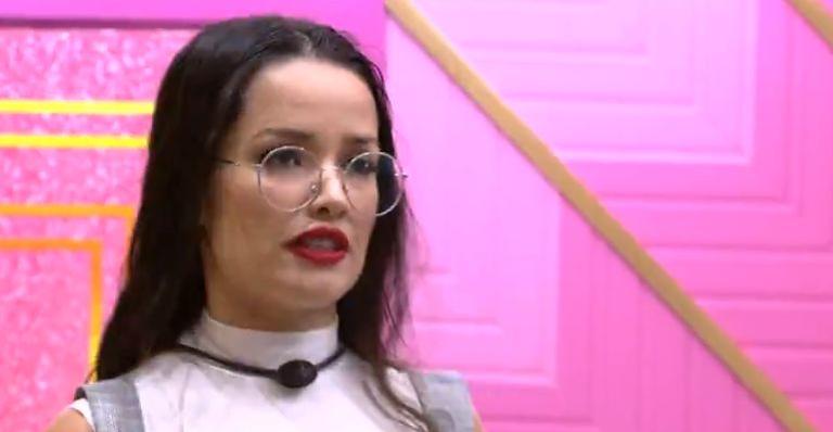 BBB21: Juliette não se contém e após formação do Paredão e solta o verbo: “Satisfeitos?”