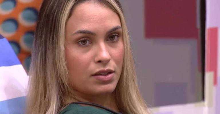 BBB21: Analisando jogo, Sarah diz que Pocah ‘dorme o dia inteiro’: ”Tem dias que não vejo”