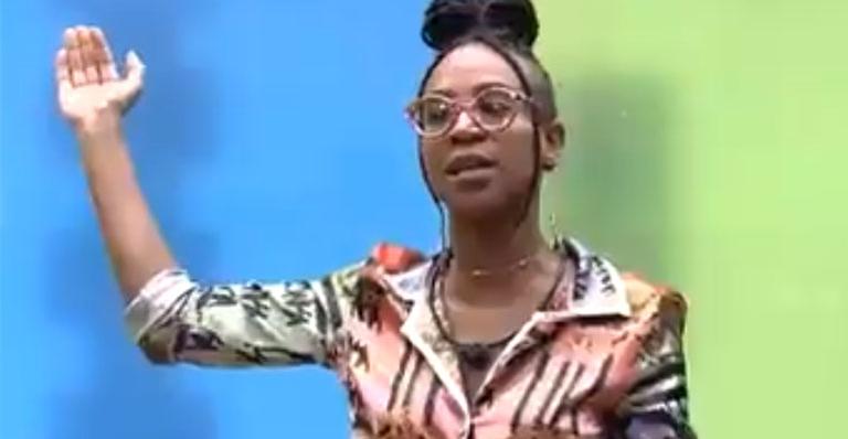 BBB21: Karol Conká insinua que recebeu orientação no confessionário: “Falei com pessoas grandes do programa”
