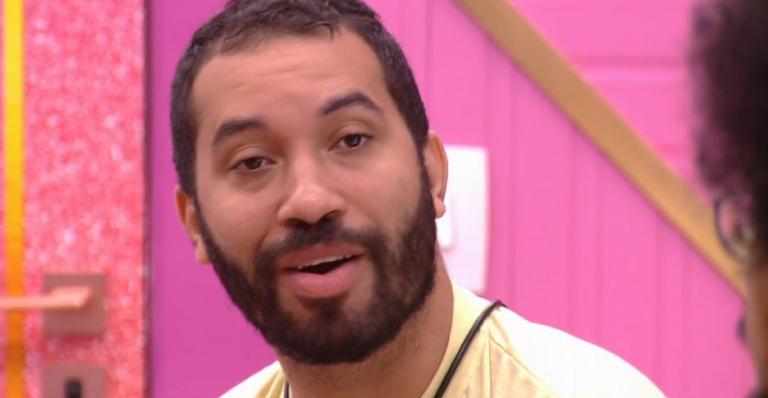 BBB21: Gilberto entrega sua final dos sonhos e surpreende sisters: ”Vocês duas!”
