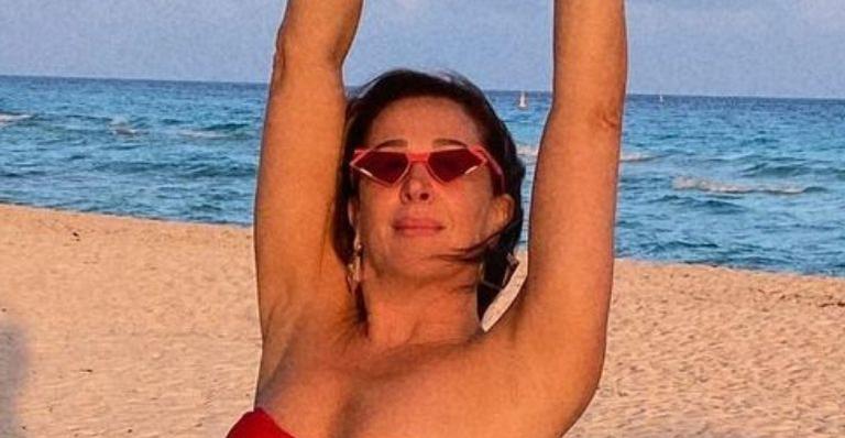 No México, Claudia Raia aproveita resort luxuoso com diárias acima de R$ 5 mil