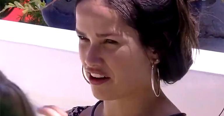 BBB21: Viih Tube faz crítica velada contra Sarah e leva invertida de Juliette: “Ninguém escuta ela”