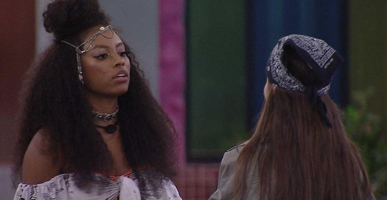 BBB21: Lumena planta sementinha da rejeição em Thais e queima Carla Diaz: “Me soou estranho”