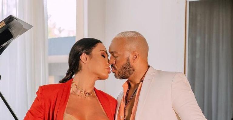 Abalada, Gracyanne Barbosa critica prisão do marido, Belo: ”Opressão, ditadura”
