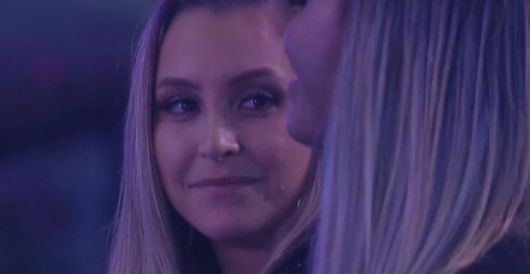 BBB21: Plano traçado! Carla Diaz garante aliança com sister: ”Estou do lado de vocês”