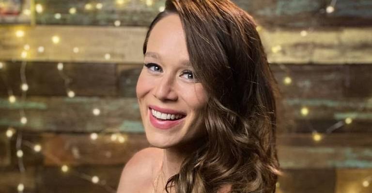 Mariana Ximenes resgata foto da infância com o pai e faz homenagem emocionante: “Memórias lindas”