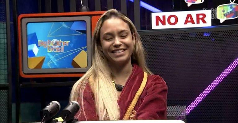 BBB21: Sarah faz pedido extravagante para festa do líder e é vetada por Tiago Leifert: “Hum, não”