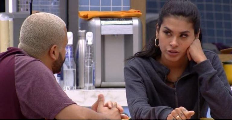 BBB21: Amigos da onça? Projota e Pocah detonam Karol Conká pelas costas: “Só pensa nela”