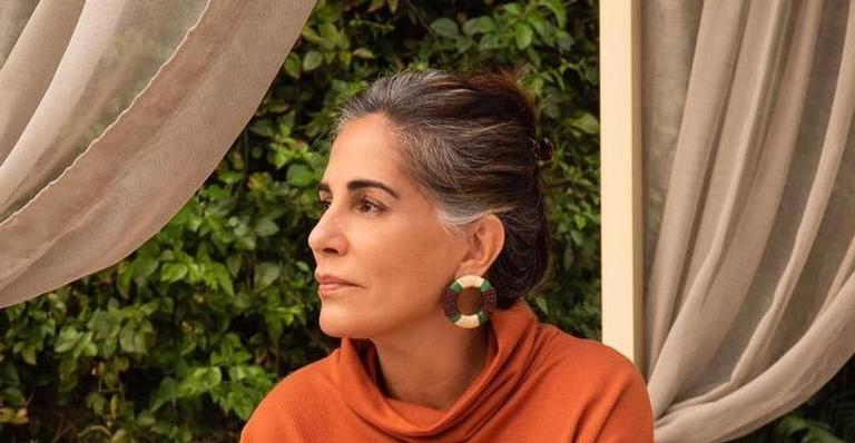 Gloria Pires resolve mudar o visual e arranca elogios ao surgir com cabelo mais curto: “Que mulher perfeita”