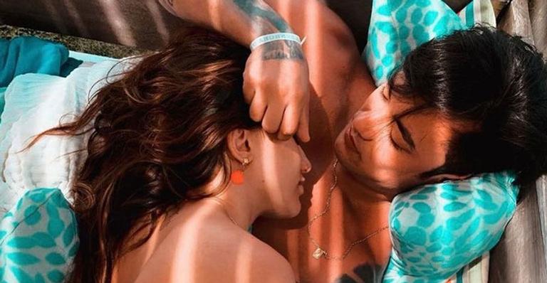 Ex-BBB Rafa Kalimann não apaga estrias do bumbum em foto picante e ganha elogios: “Mulher real”
