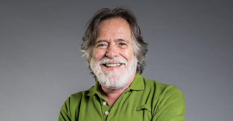 Após um ano fora do país, José de Abreu retorna ao Brasil para integrar elenco de ‘Um Lugar ao Sol’