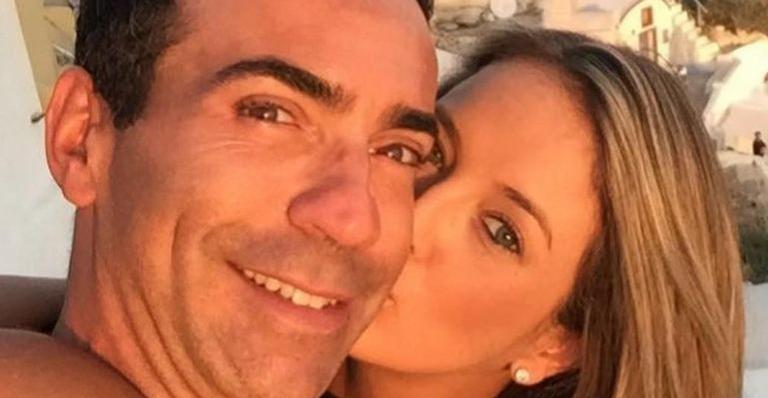 Ticiane Pinheiro troca beijos apaixonantes com César Tralli e celebra 7 anos com o maridão: “Eu te amo”
