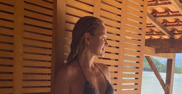 Aos 47 anos, Eliana dispensa filtros e deixa web boquiaberta ao exibir físico impressionante: ”Verdadeiramente eu”