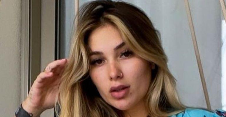 Tá podendo! Virginia Fonseca ostenta acessório grifado avaliado em mais de R$ 3 mil