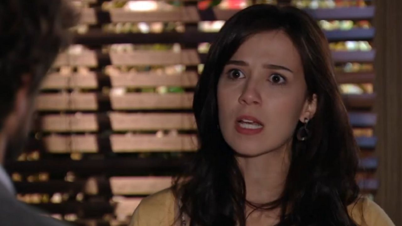 A Vida da Gente: Manuela se irrita ao descobrir plano de Rodrigo para unir Ana e Júlia: “Custava me incluir”