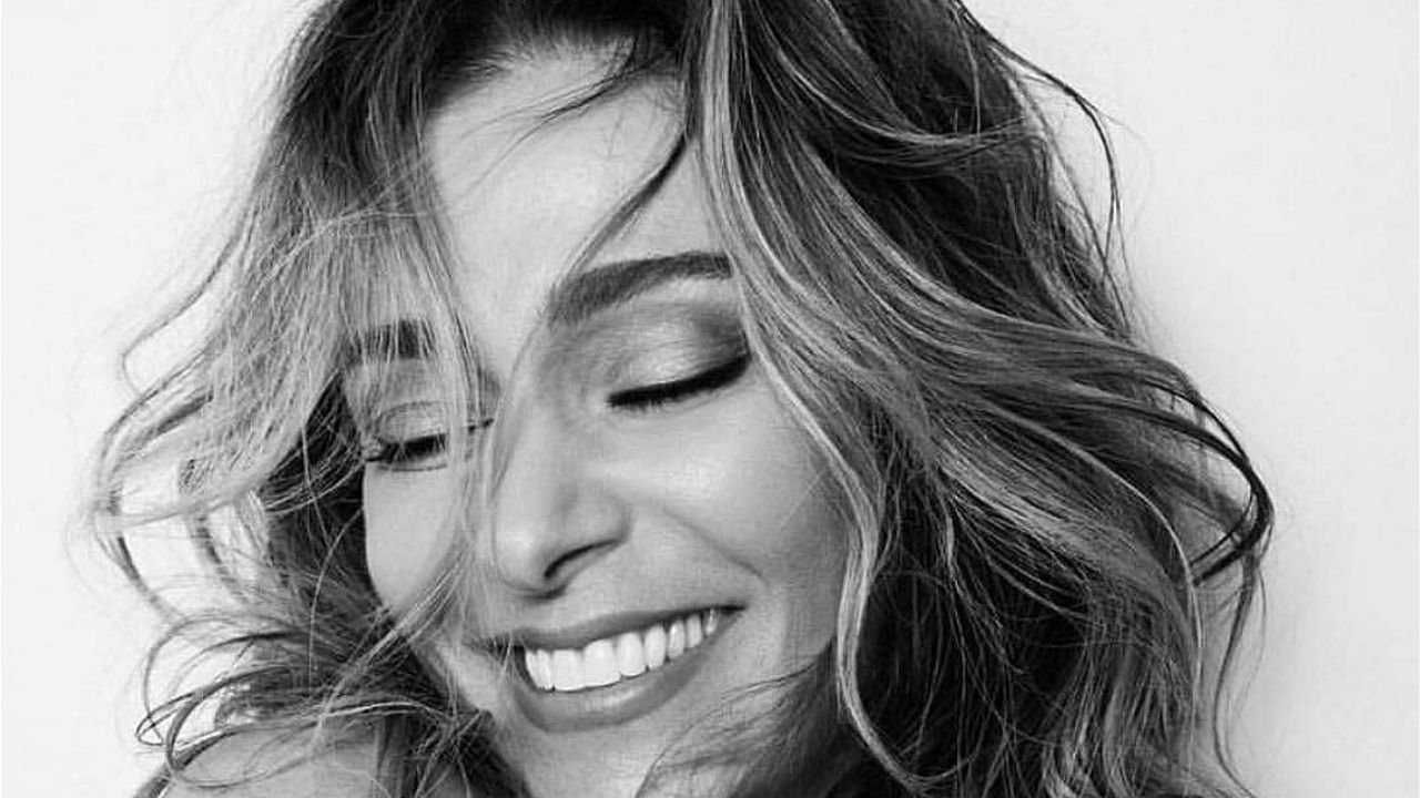 Após perda do amigo Paulo Gustavo, Mônica Martelli compartilha foto sorrindo e fãs apoiam: “Estamos com você”