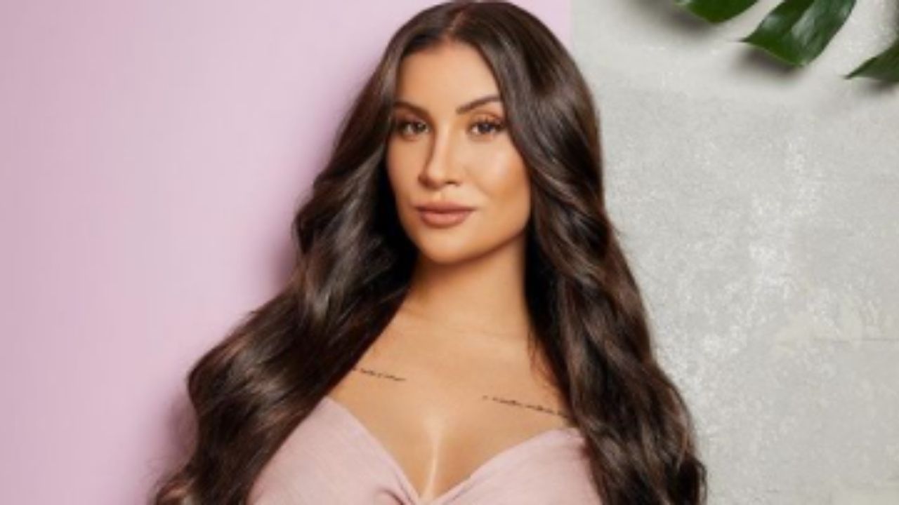 Gravidíssima, Bianca Andrade posa na internet e exibe barrigão de seis meses: “Tô muito grávida”