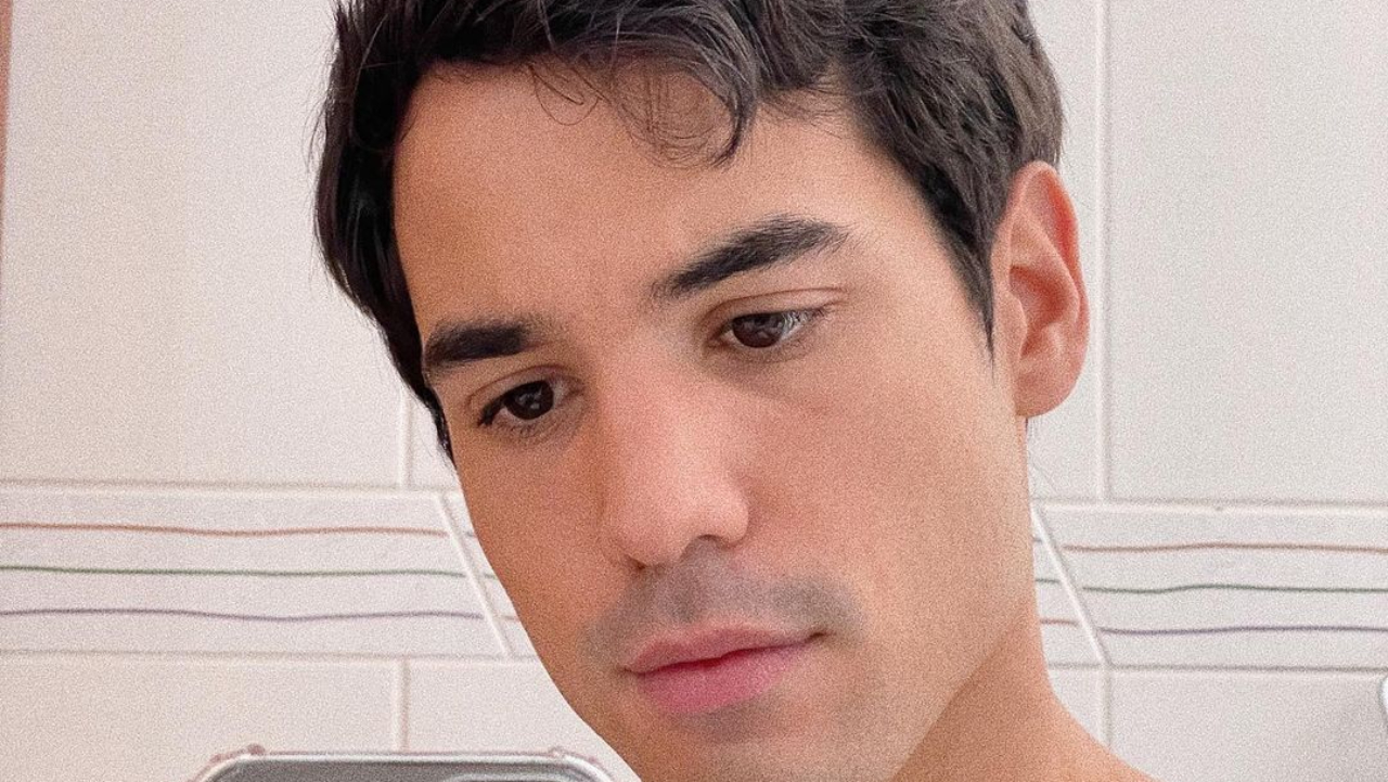 Ator de ‘Malhação – Viva a Diferença’, Bruno Gadiol conta que teve medo de assumir sexualidade: ”Só Deus sabe”