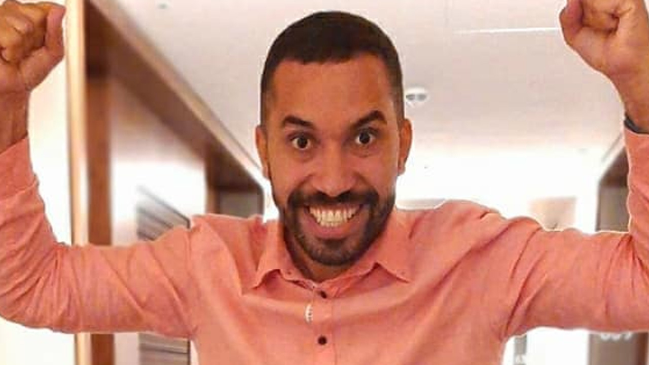 Ex-BBB Gilberto, o Gil do Vigor, ganha prêmio maior e abocanha contrato com a Globo: “Vigor tá garantido”