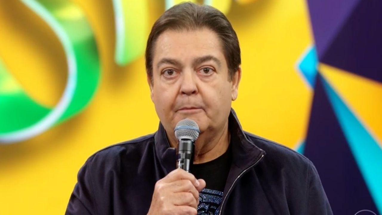 Para criar atrito na Band, Globo estuda antecipar saída de Faustão e fim de programa, diz portal
