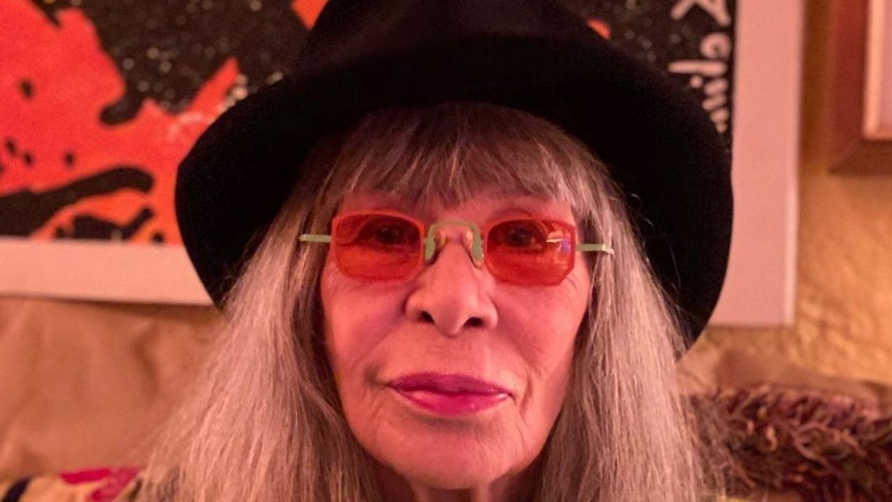 Rita Lee é diagnosticada com tumor no pulmão esquerdo e terá que fazer radioterapia: “Agradecemos as orações”