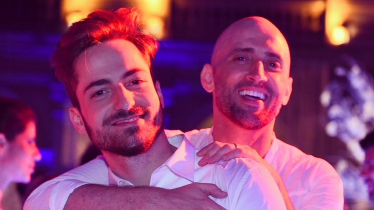 Viúvo de Paulo Gustavo, Thales Bretas posa com os filhos do ator e comove seguidores: ”Luz e esperança ”