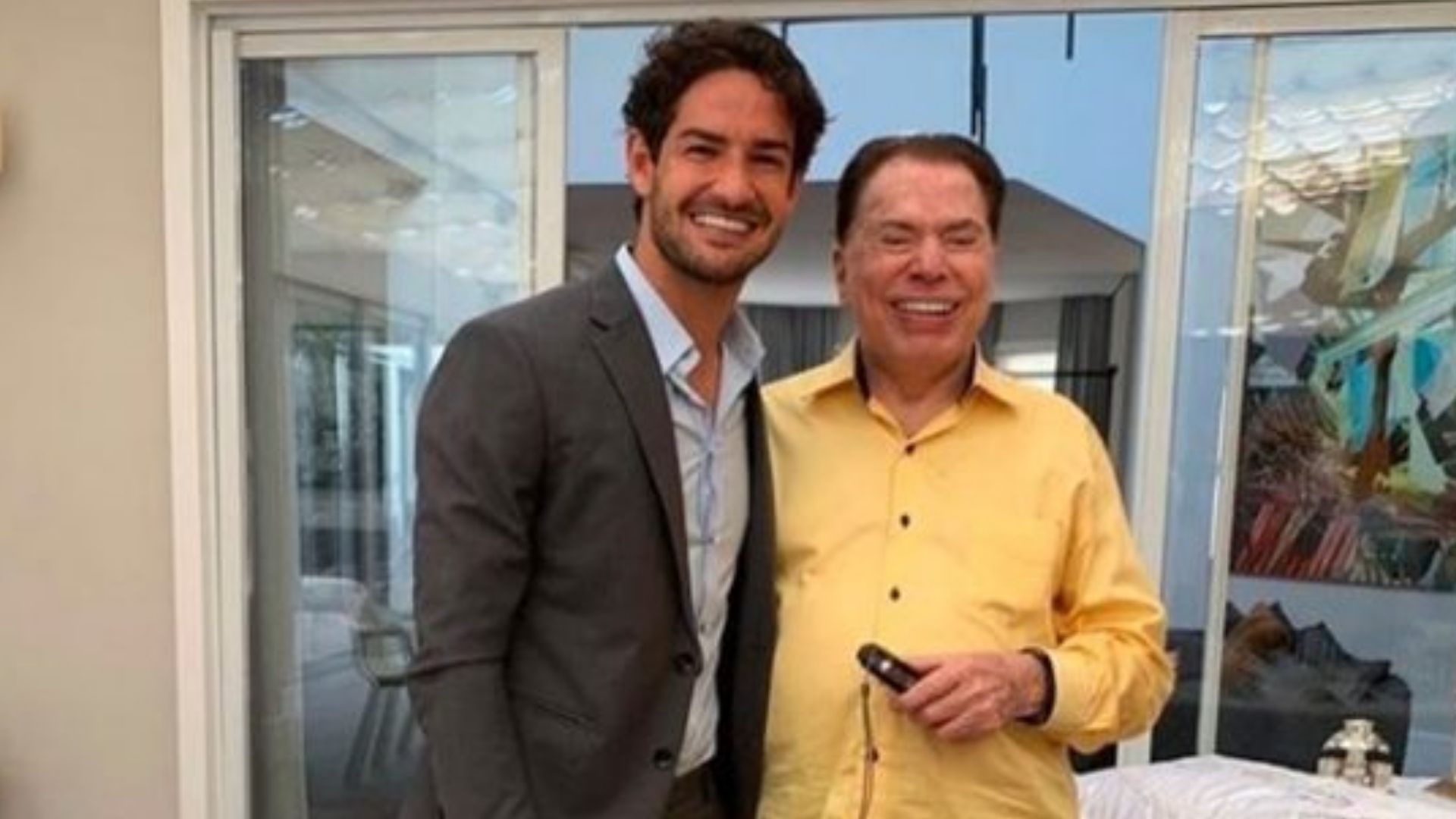 Pato toma bronca severa de Silvio Santos após baixo rendimento: “Tem que melhorar”