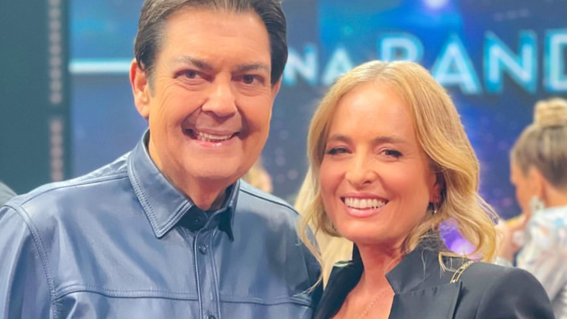 Angélica fura bolha da Globo para prestigiar programa de Faustão: “Na Band”