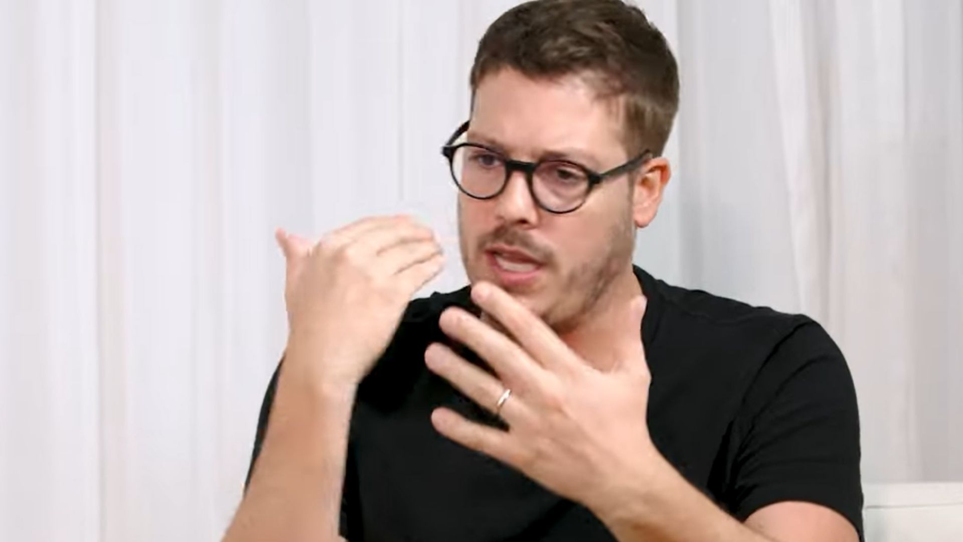 Fábio Porchat revela porque saiu da Record e relembra censura: “Não podia falar”