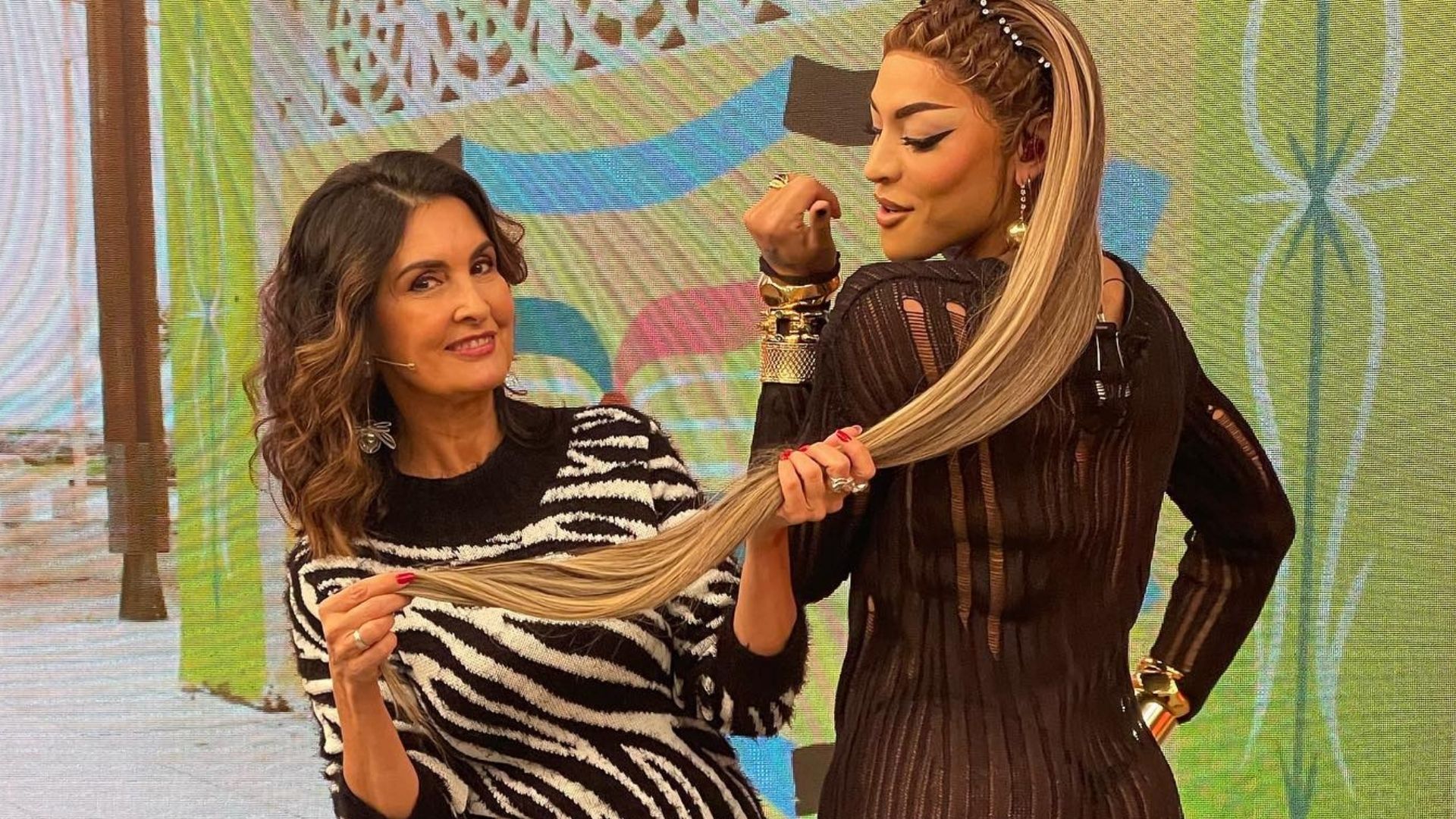 Fátima Bernardes se choca com tamanho do cabelo de Pabllo Vittar: “Fomos conferir”