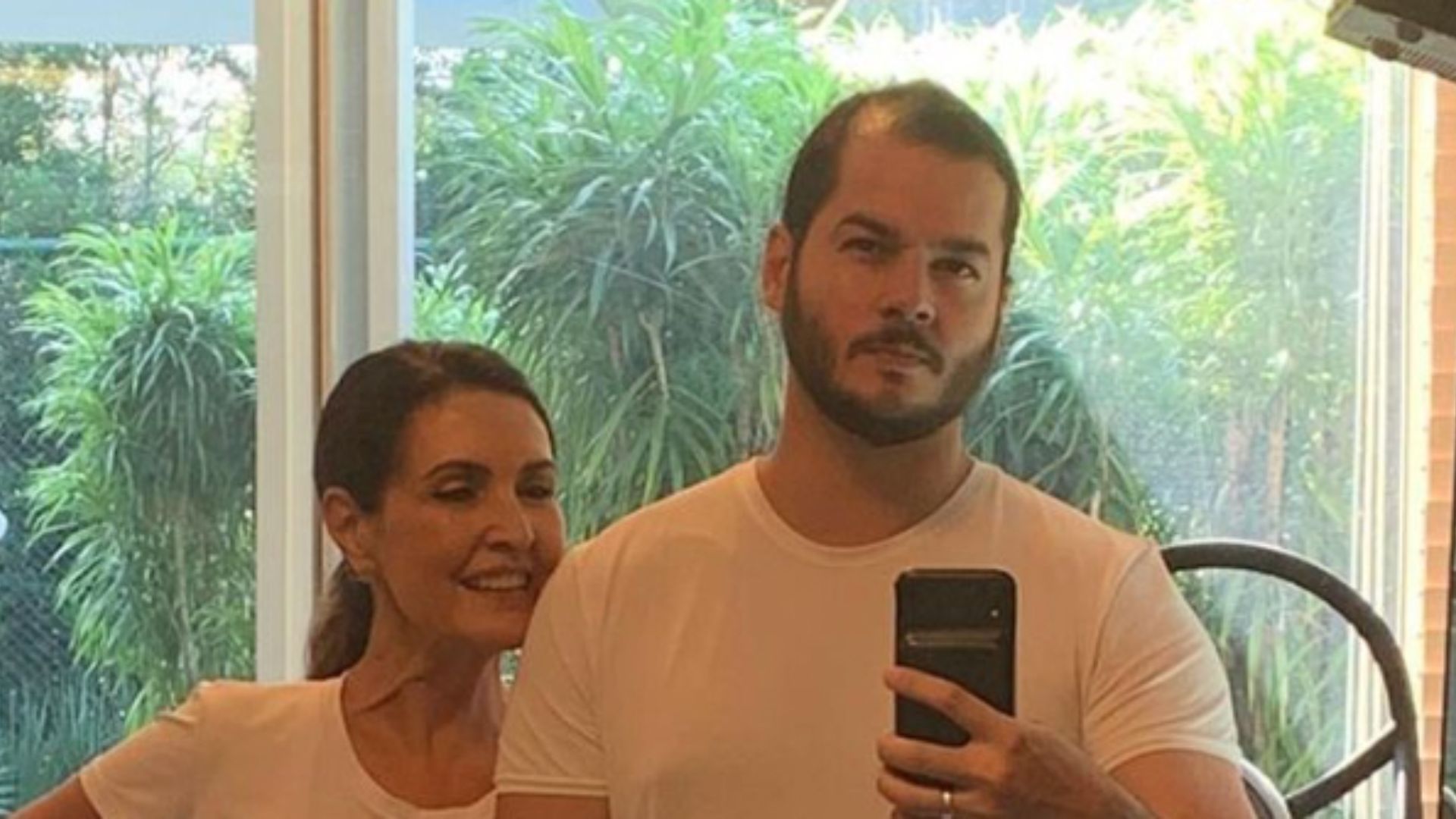 Fátima Bernardes anuncia período afastada de Túlio Gadêlha:  “Ficam momentos felizes”